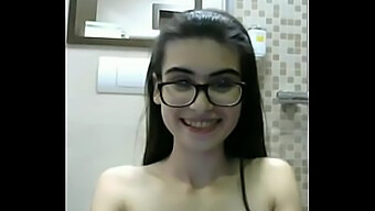 Small Italian Amateur Teenie Gets Off On Camera