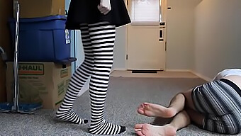 Schau Dir Eine Zusammenstellung Von Sweet Home Ballbusting In 720p An