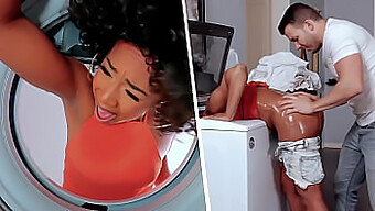 Misty Stone Bị Đụ Kiểu Chó Cái Với Một Bà Mẹ Đen Đủi